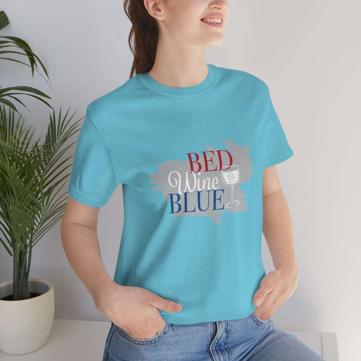 Bed wine blue - Funny Holiday - Unisex Short Sleeve Tee